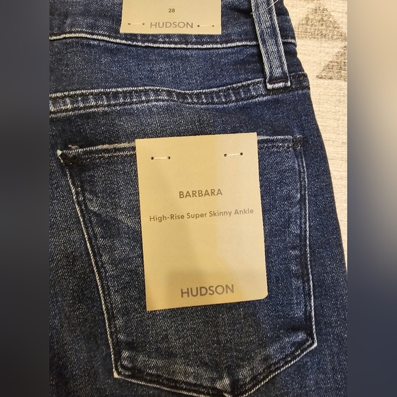 Barbara High-Rise Super Skinny Jean $195 New with tags. size 28 - Picture 15 of 16